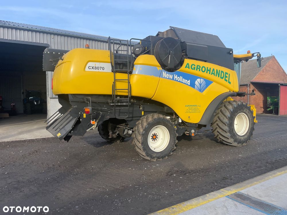 New Holland CX 8070 - 4