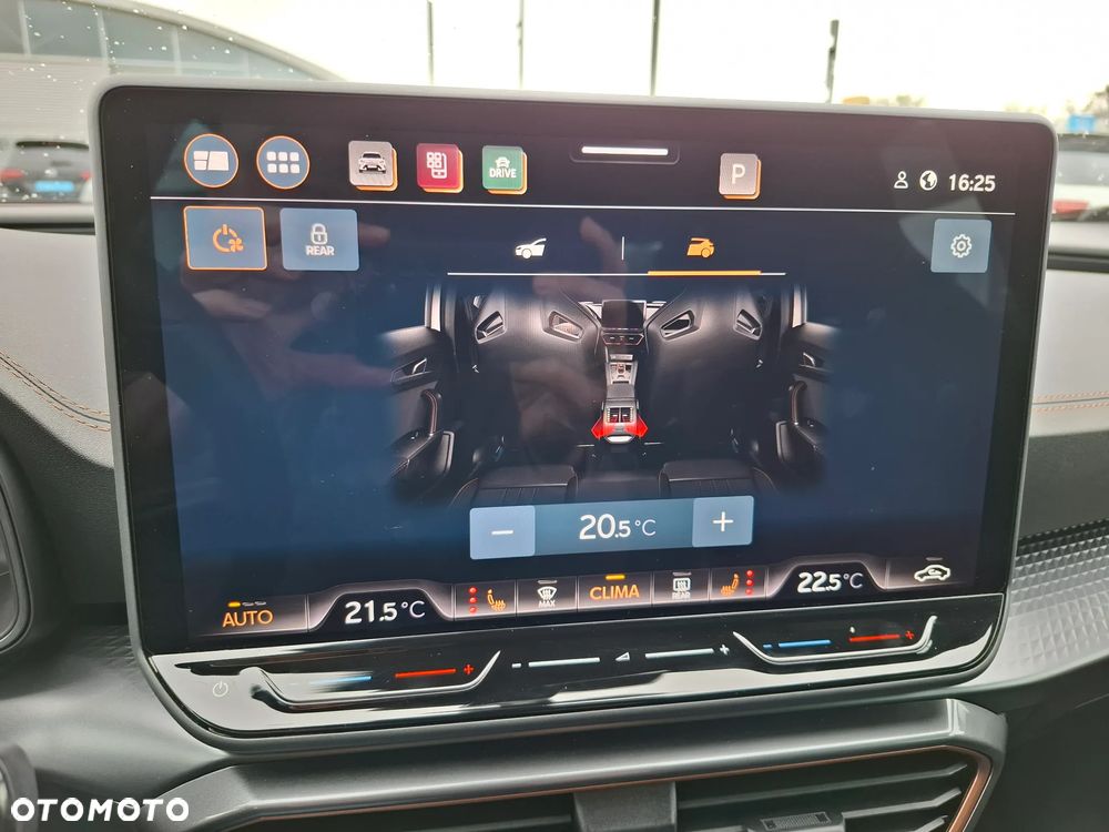 Cupra Formentor 1.5 eTSI mHEV DSG - 32