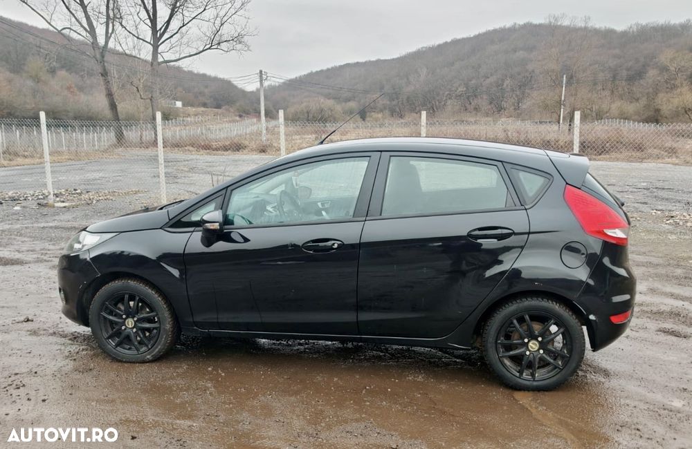 Ford Fiesta 1.25i Trend - 4