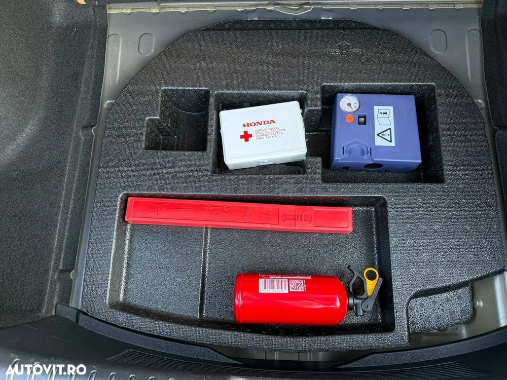 Honda Civic 1.5 VTEC Turbo CVT Sport Plus - 26