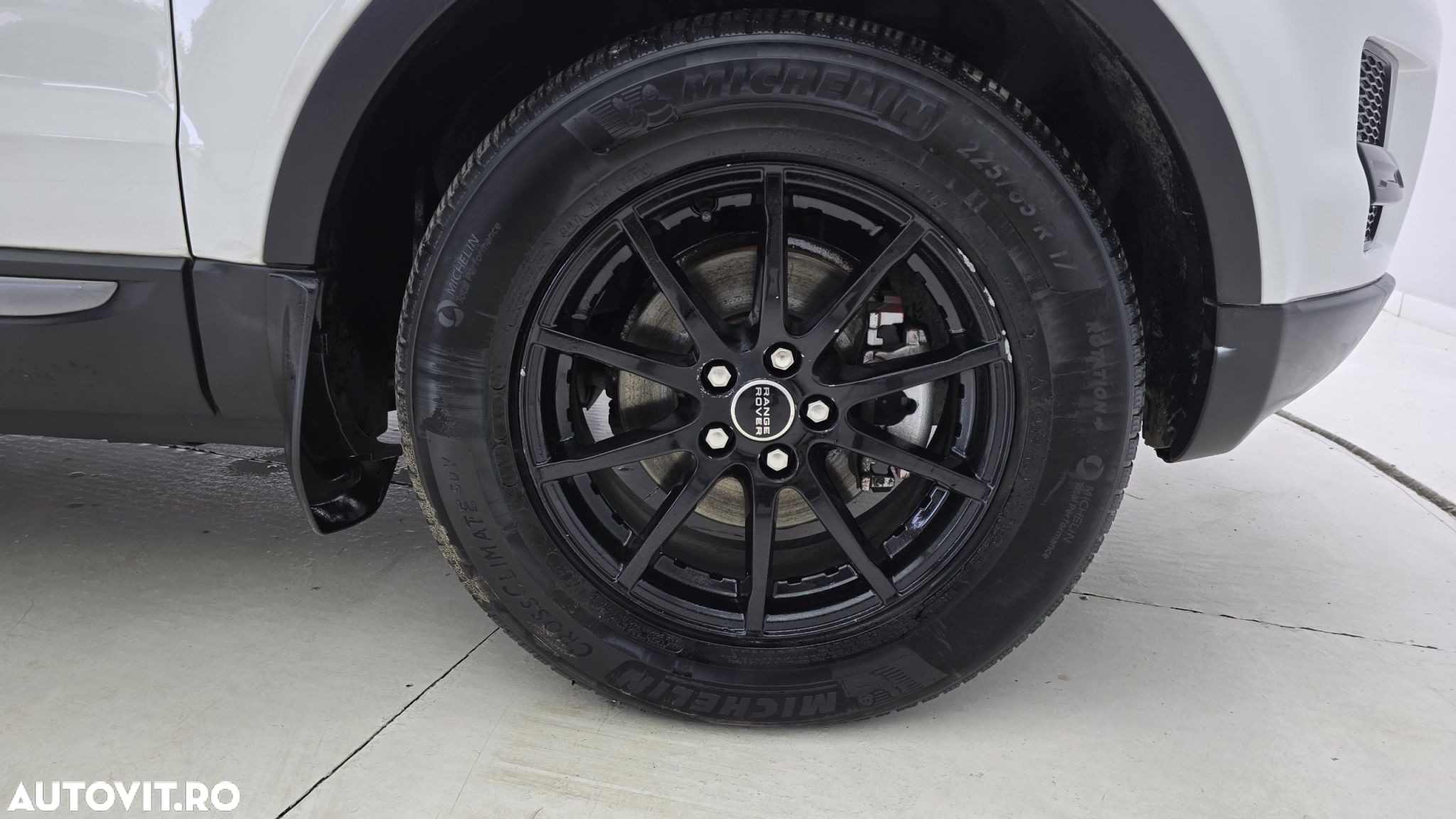 Land Rover Range Rover Evoque - 23