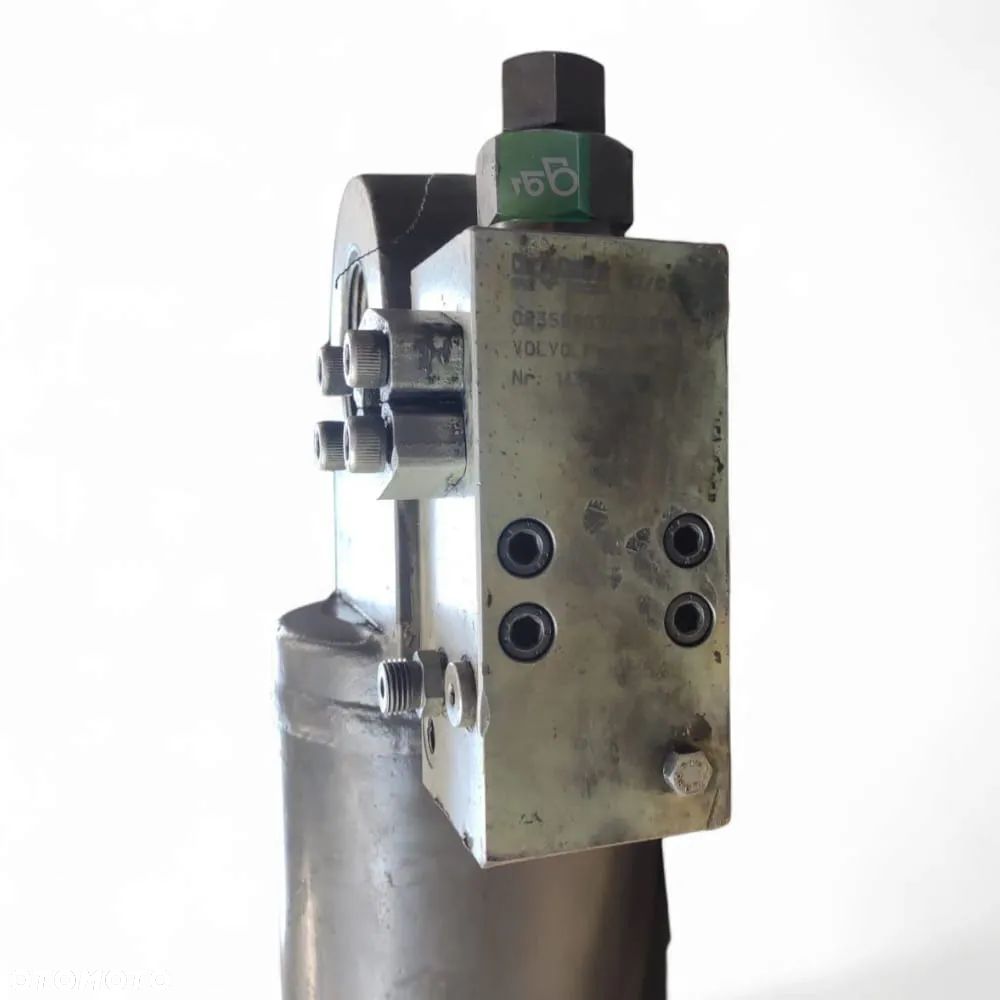 Siłownik Główny Ramienia 14377000 Volvo EW 160 B - 8
