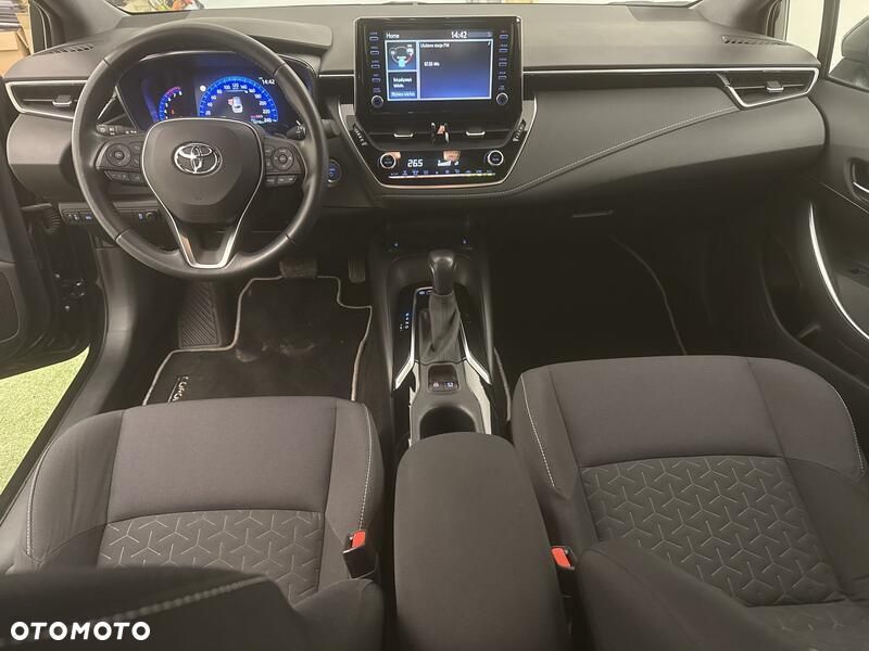 Toyota Corolla - 21