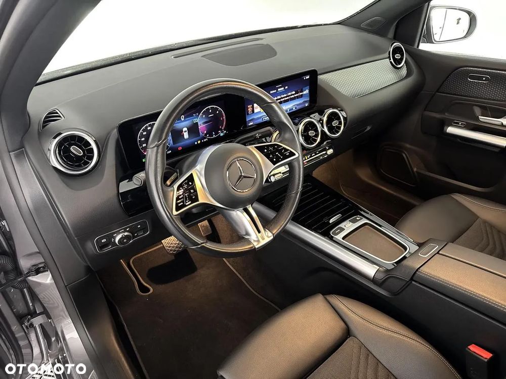 Mercedes-Benz Klasa B 200 d Progressive 8G-DCT - 13