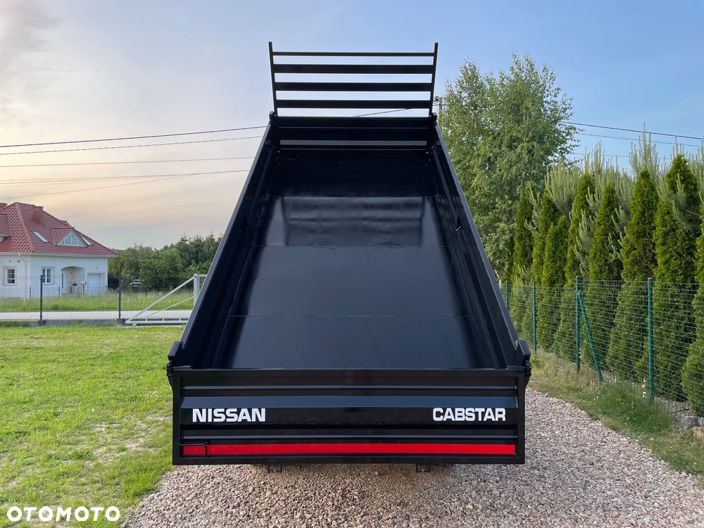 Nissan Cabstar - 35