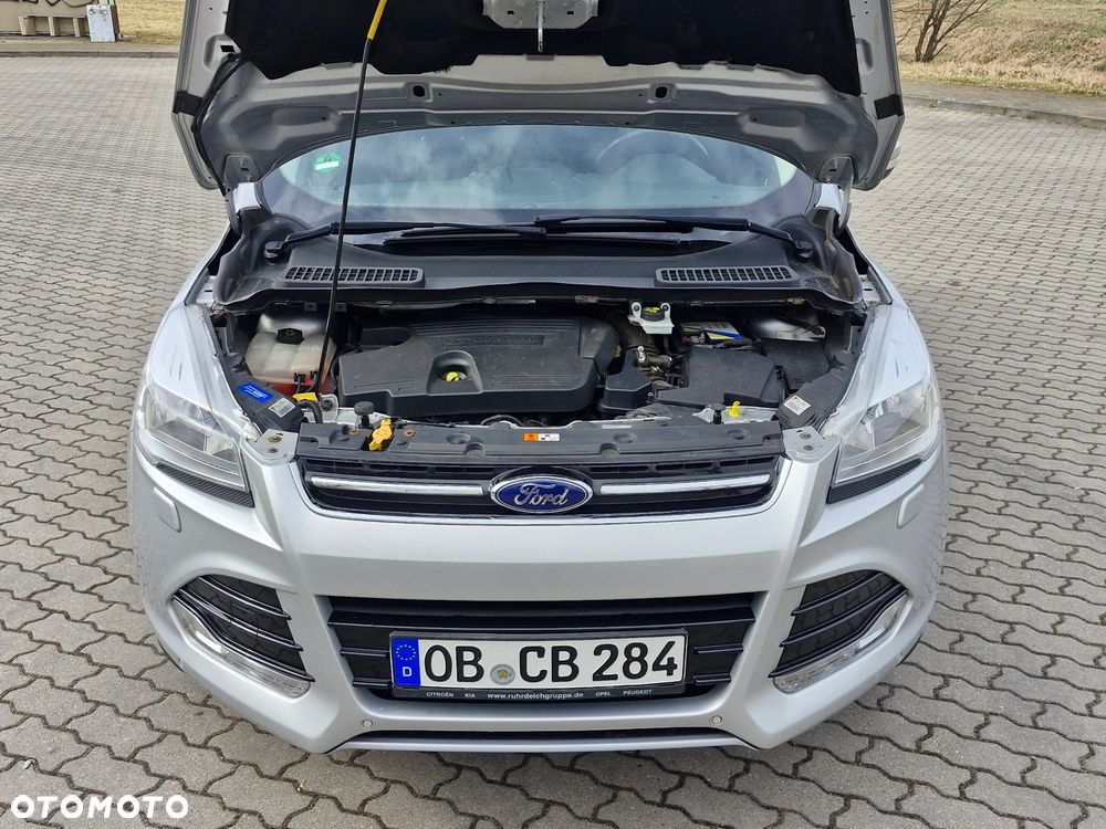 Ford Kuga 2.0 TDCi 4x4 Titanium - 28