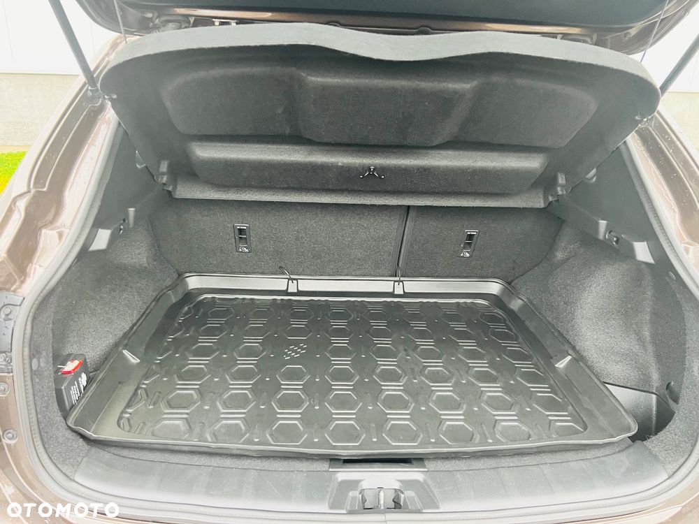 Nissan Qashqai 1.2 DIG-T N-Connecta - 29