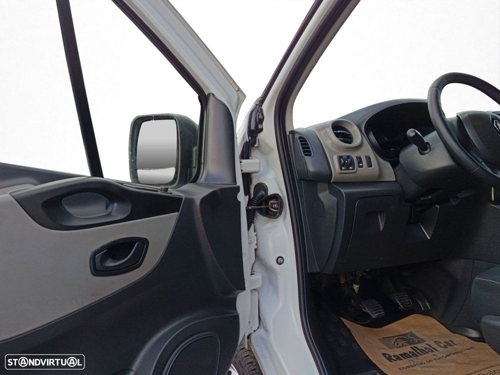 Renault Trafic 1.6 dCi L1H1 1.2T - 19