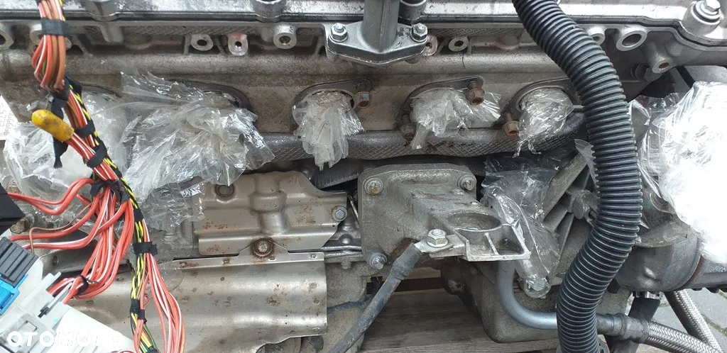 SILNIK KOMPLETNY BMW E60 E61 M5 E63 E64 M6 S85B50A - 19