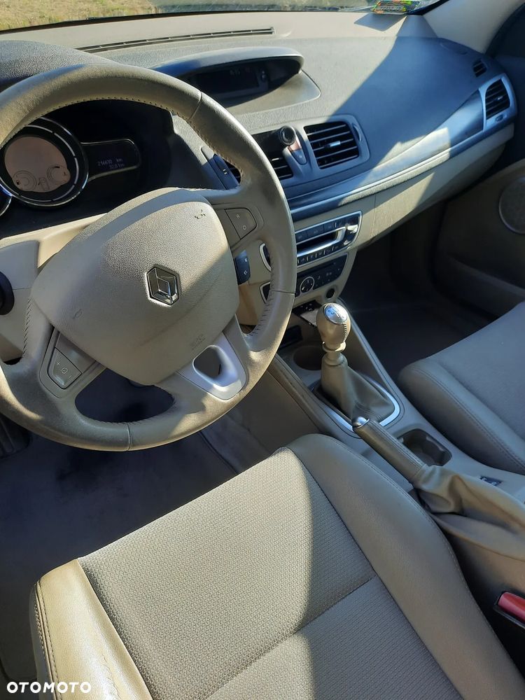 Renault Megane 1.9 dCi Privilege - 12