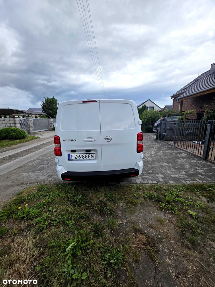 Opel Vivaro - 8