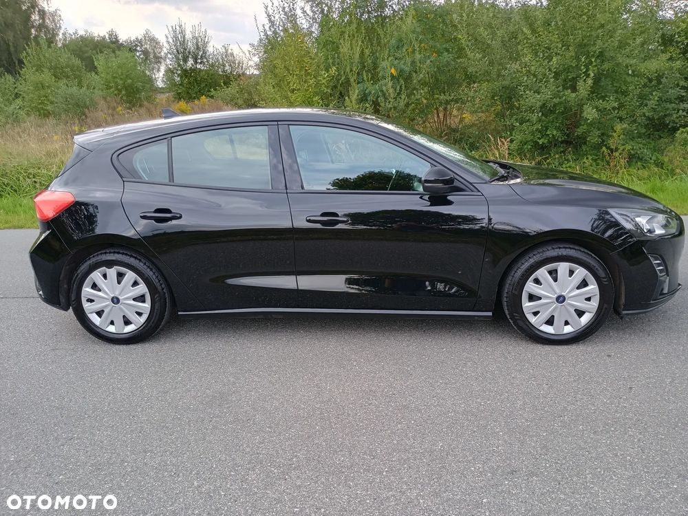 Ford Focus 1.0 EcoBoost Trend Edition - 3