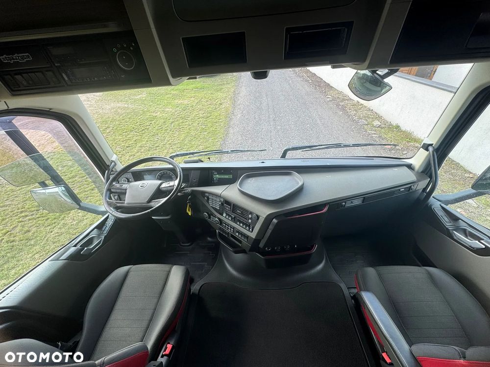 Volvo FH460 / Winda / Kabina sypialna/ Chłodnia/ Super Stan/ - 28