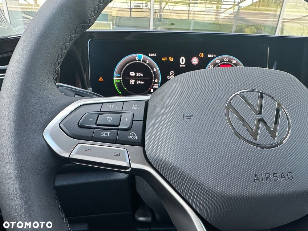 Volkswagen Tiguan - 20