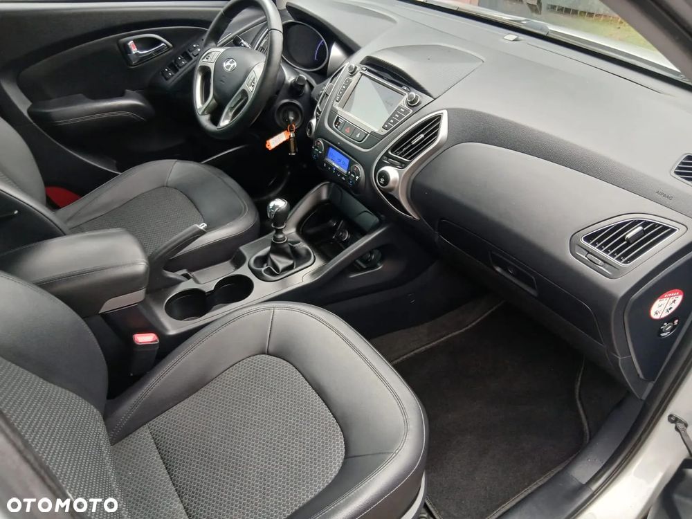 Hyundai ix35 1.6 2WD blue Comfort - 27