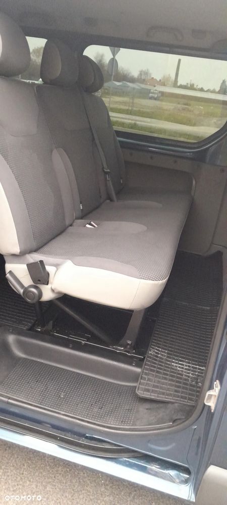 Opel Vivaro L2H1 2.9t Essentia - 16