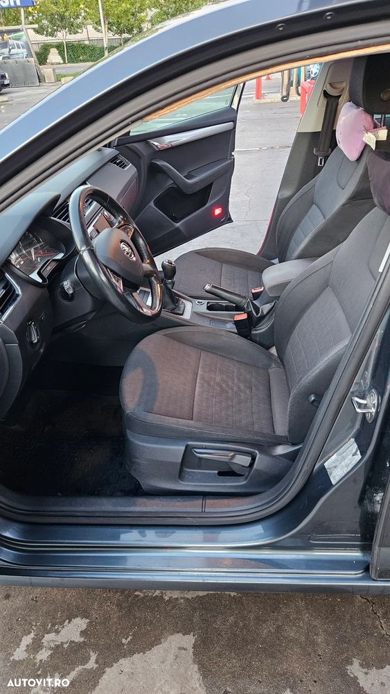 SKODA Octavia 2014 — imagine 10