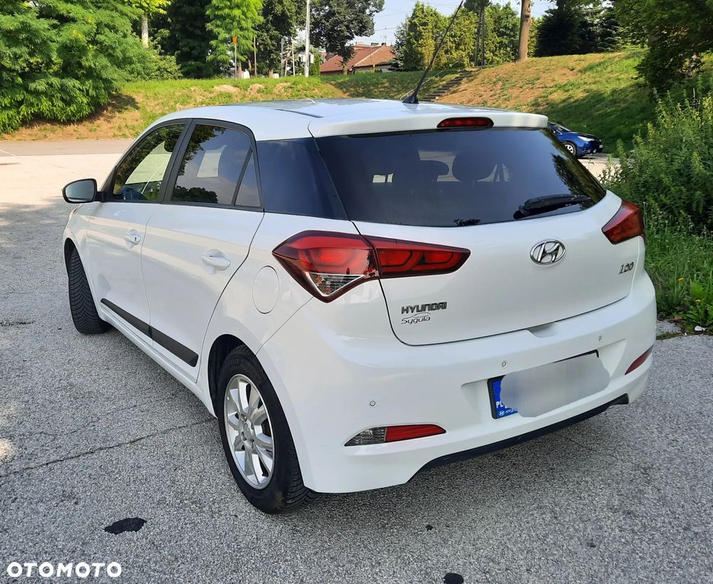 Hyundai i20 1.2 GO - 4