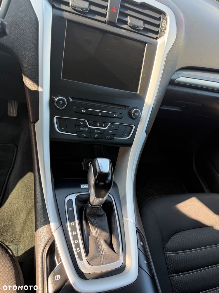 Ford Mondeo - 9