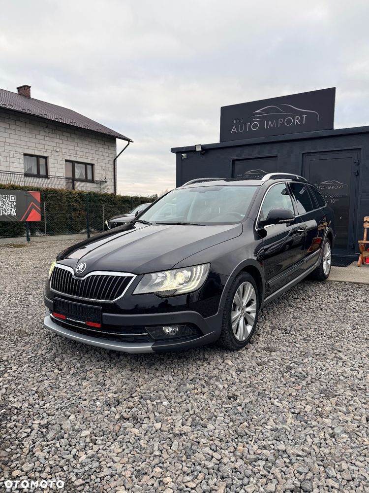 Skoda Superb 2.0 TDI Green tec 4x4 DSG Ambition - 19
