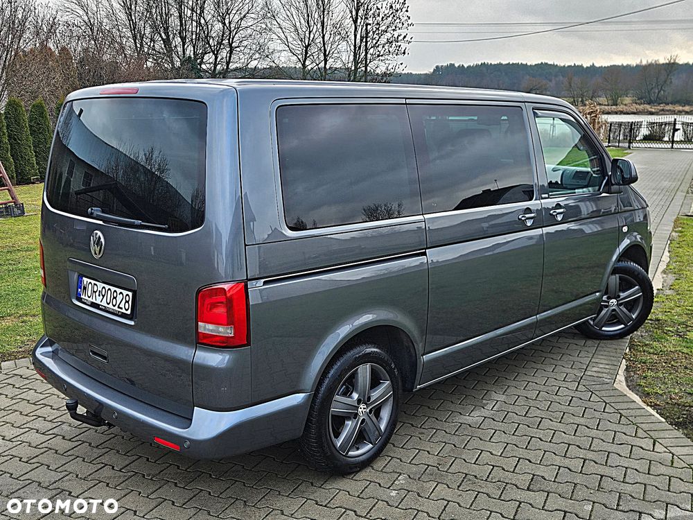 Volkswagen Multivan - 4