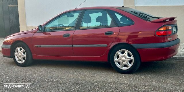 Renault Laguna - 4