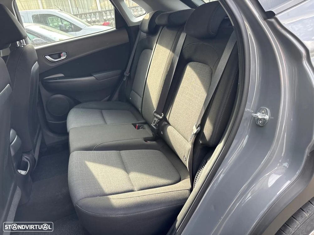 Hyundai Kauai - 11