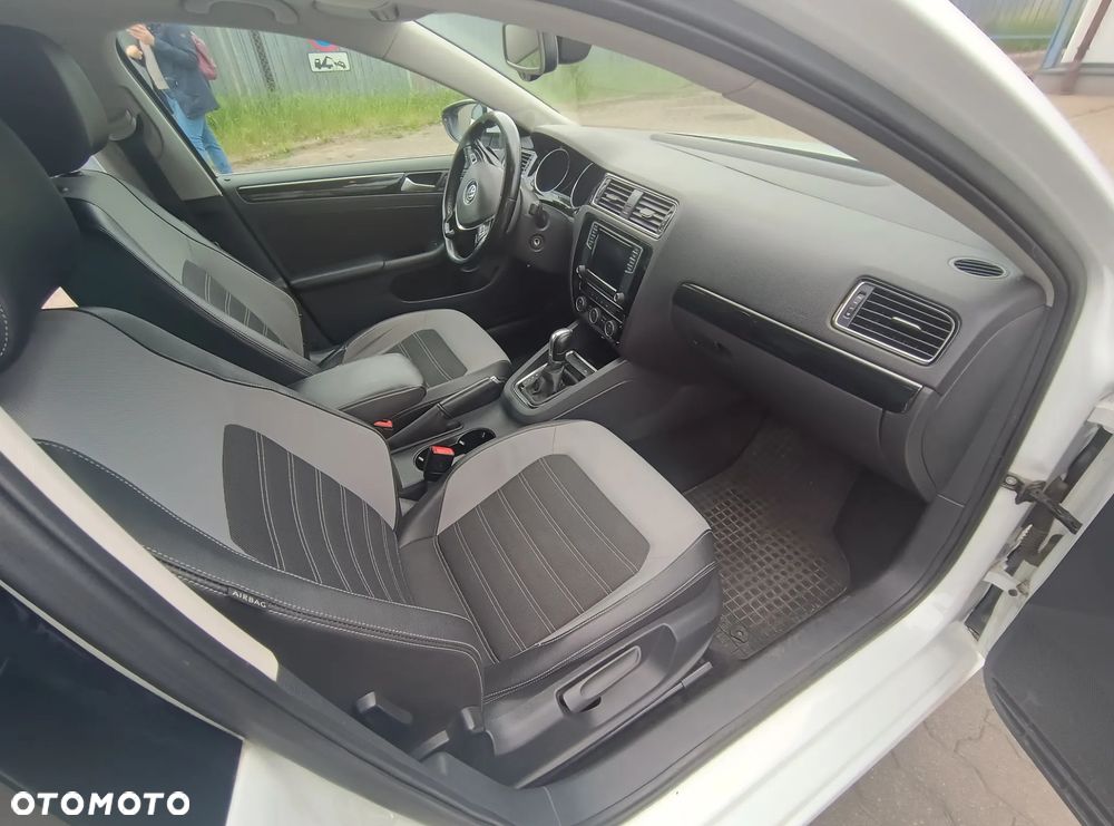 Volkswagen Jetta 2.0 TDI DPF BMT Comfortline DSG - 10