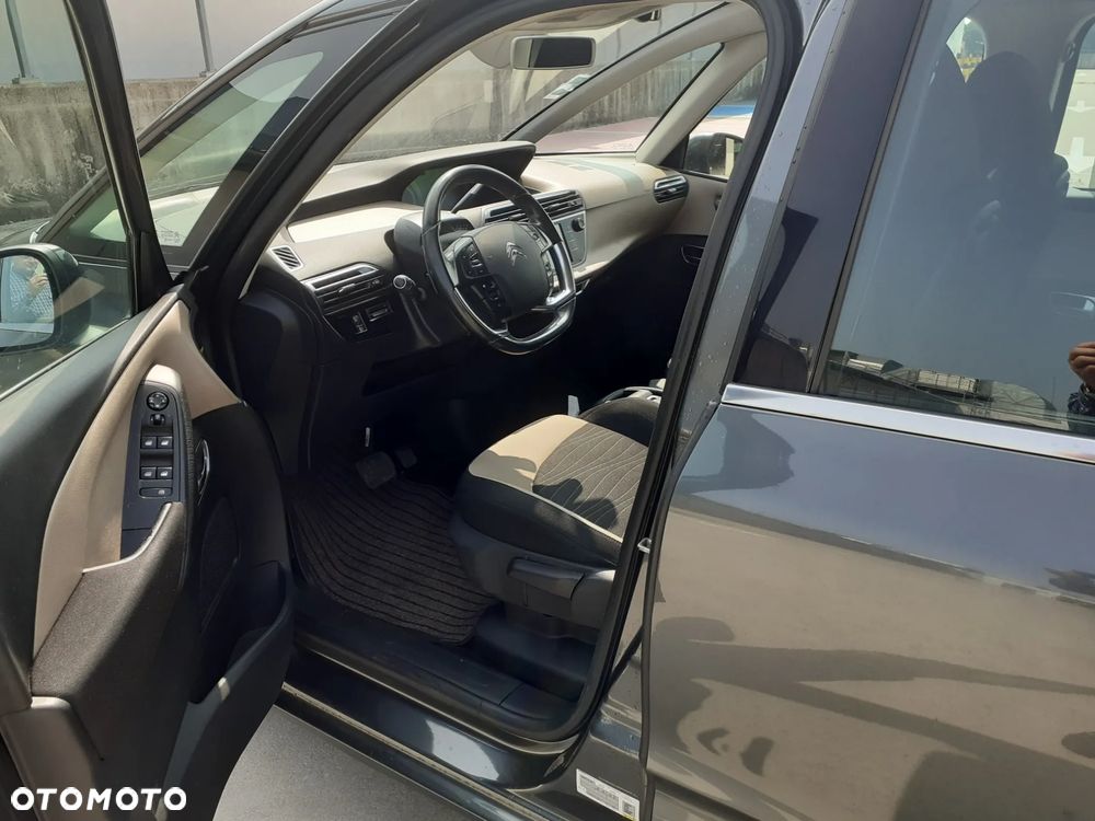 Citroën C4 Picasso - 19
