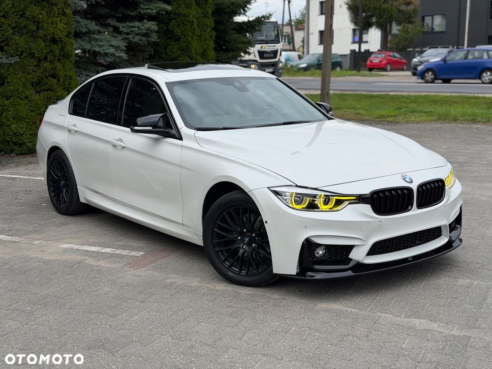 BMW Seria 3 328i xDrive - 3
