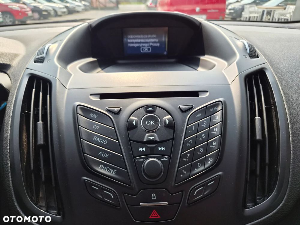 Ford Kuga - 27