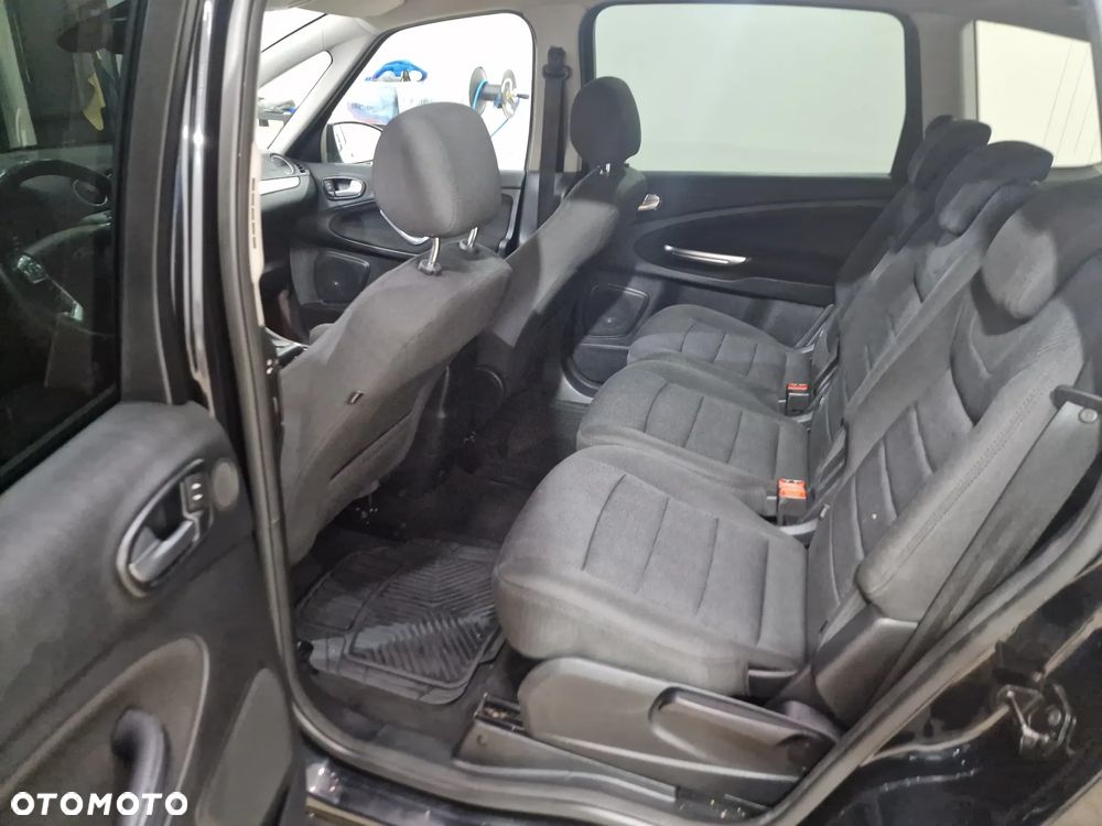 Ford S-Max 2.0 TDCi DPF Titanium X - 33