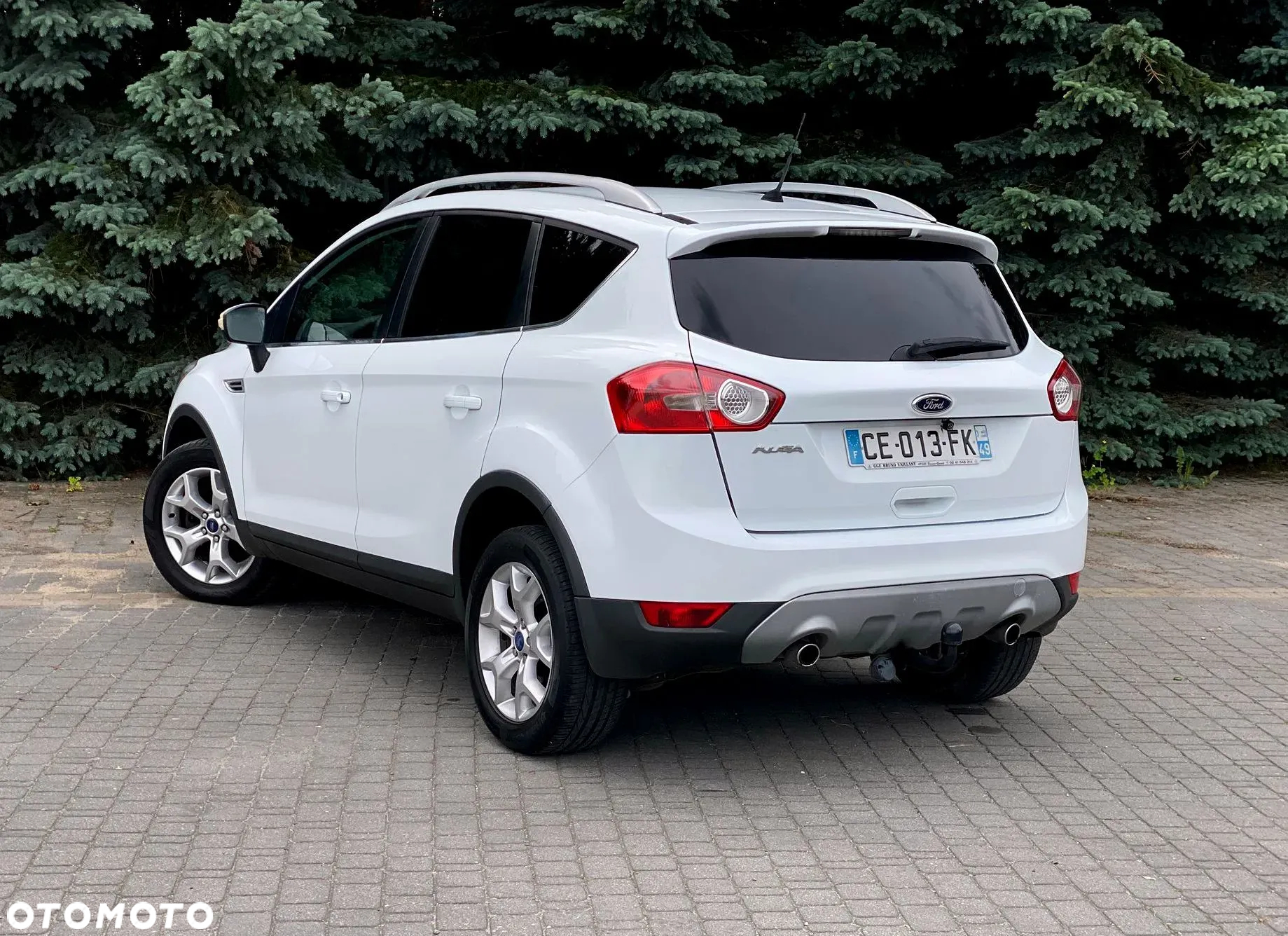 Ford Kuga - 12