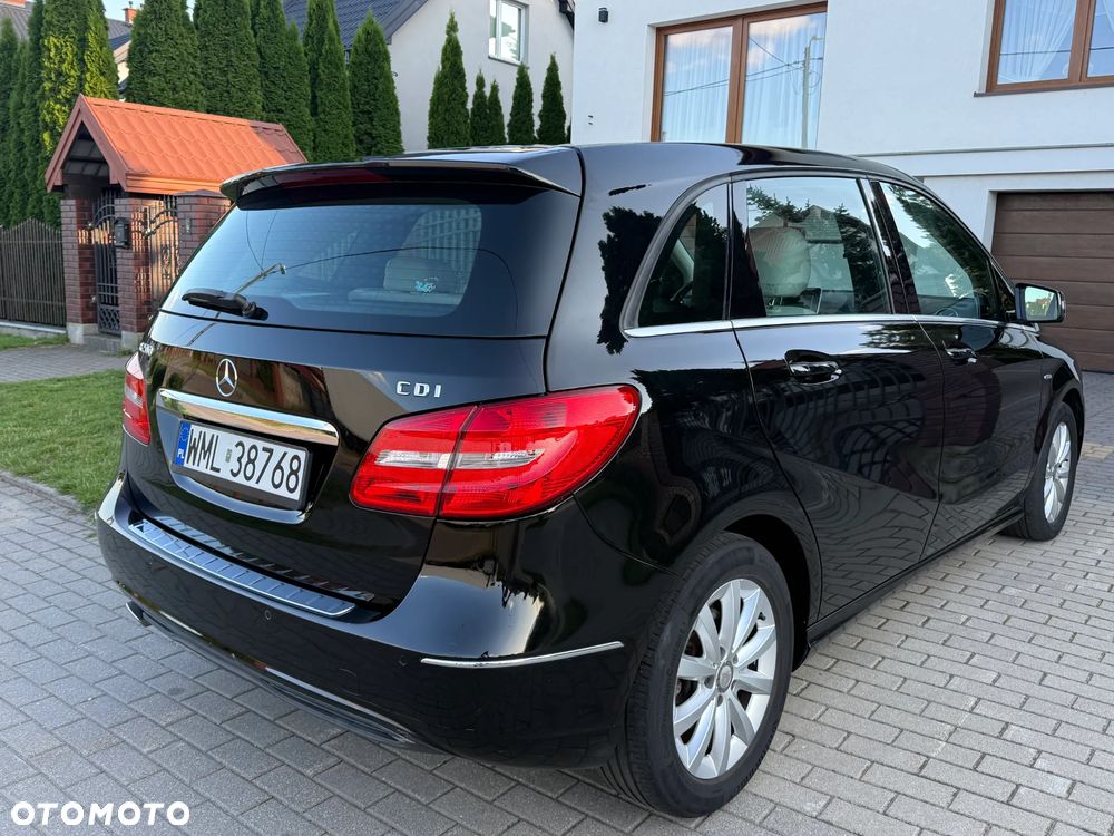 Mercedes-Benz Klasa B 200 CDI (BlueEFFICIENCY) - 12