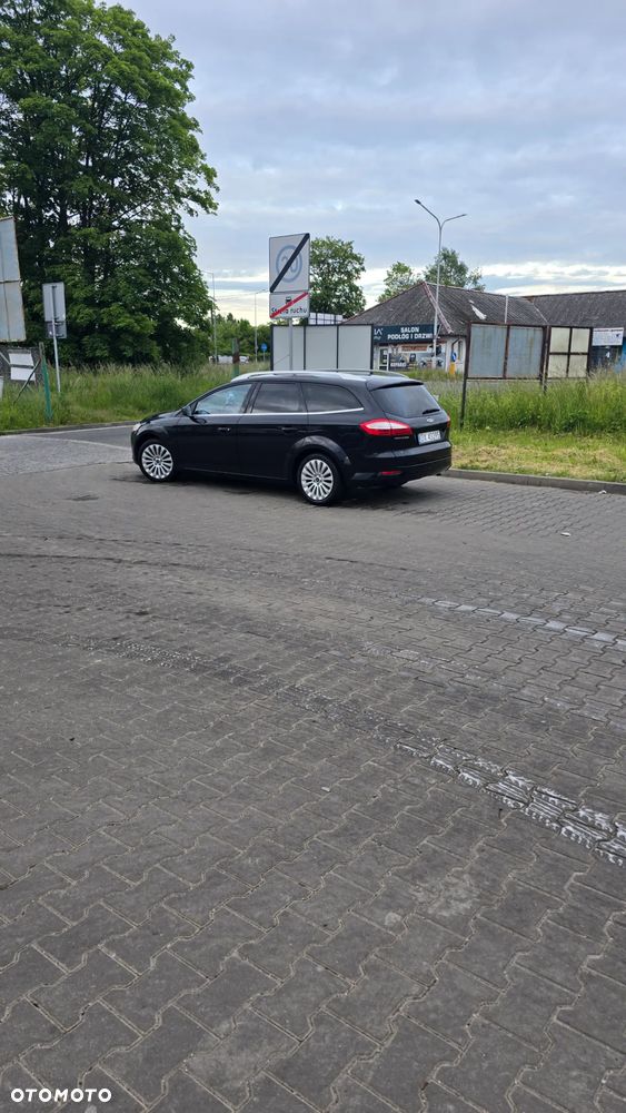 Ford Mondeo 2.0 T Titanium X - 4