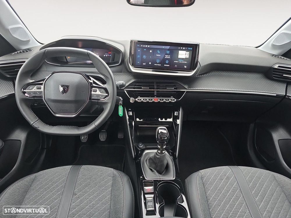 Peugeot 208 1.2 PureTech Allure — fotografia 10