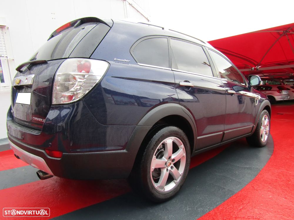 Chevrolet Captiva 2.0 VCDi LT 7L Aut. - 4