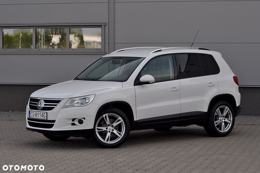 Volkswagen Tiguan 2.0 TDI DPF BlueMotion Technology Sport & Style - 3