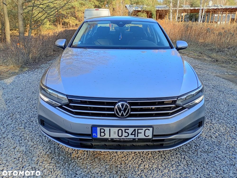 Volkswagen Passat 2.0 TDI EVO Business - 3