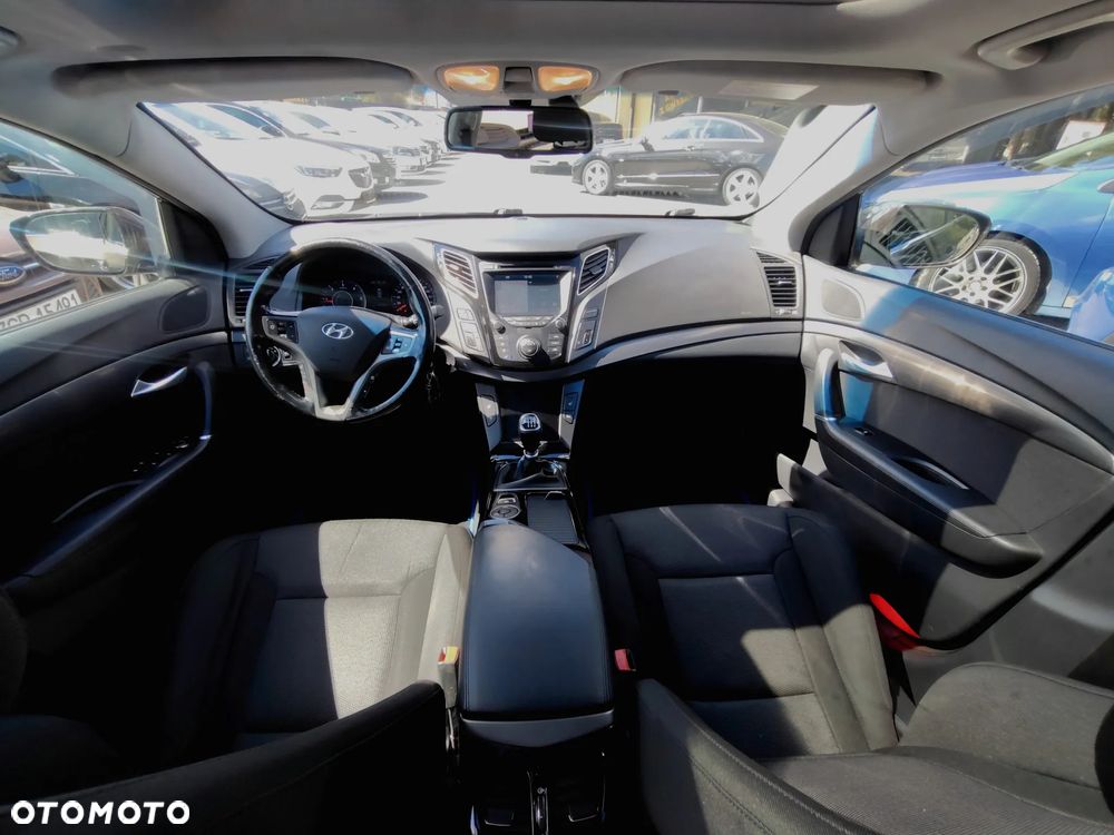 Hyundai i40 Kombi blue 1.7 CRDi Premium - 5
