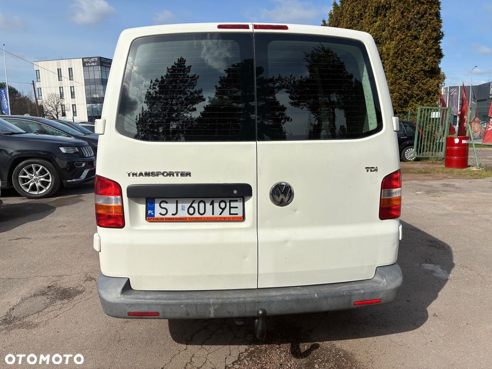 Volkswagen TRANSPORTER T5 - 6