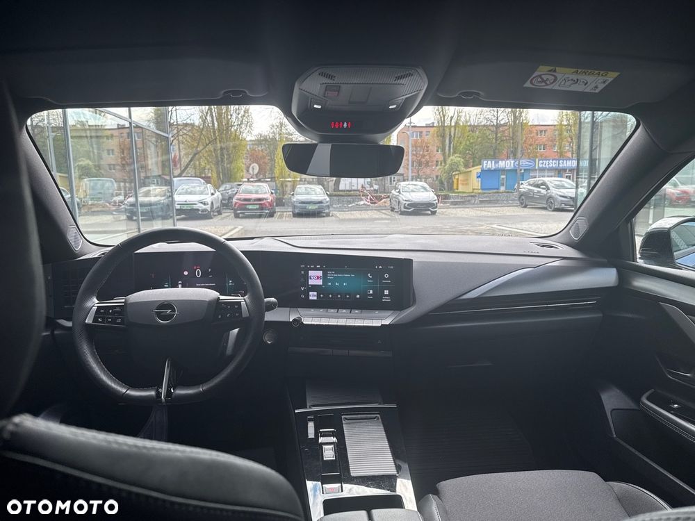 Opel Astra 1.2 T GS S&S - 8