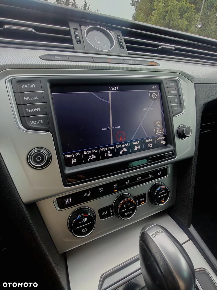 Volkswagen Passat 2.0 TDI DSG (BlueMotion Technology) Trendline - 18