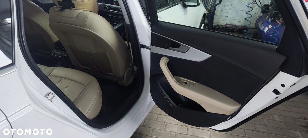 Audi A4 Limousine 2.0 TFSI quattro S tronic design - 20