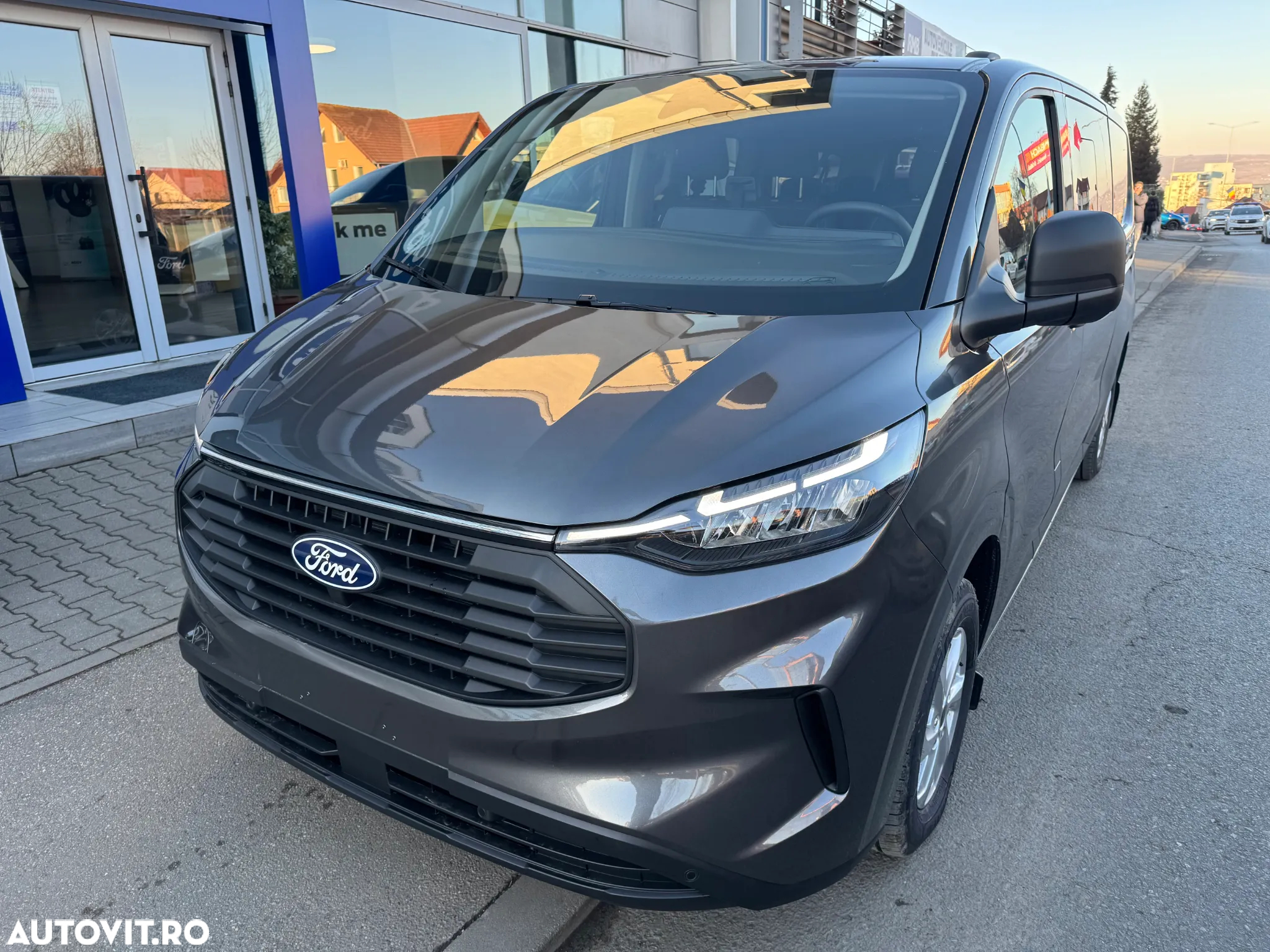 Ford Transit Custom DCIV 300L 2.0 EcoBlue 150 CP 6MT L2H1 FWD Trend - 3