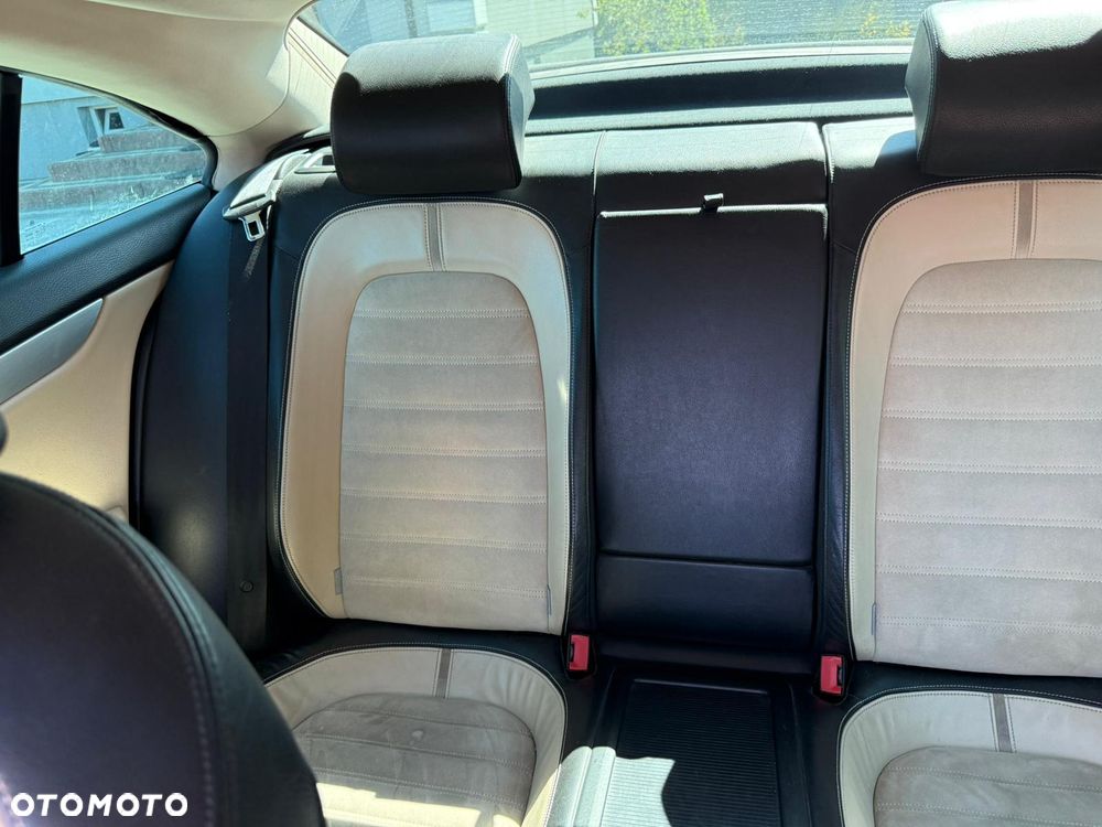 Volkswagen Passat CC 2.0 TDI DPF 4Mot - 16
