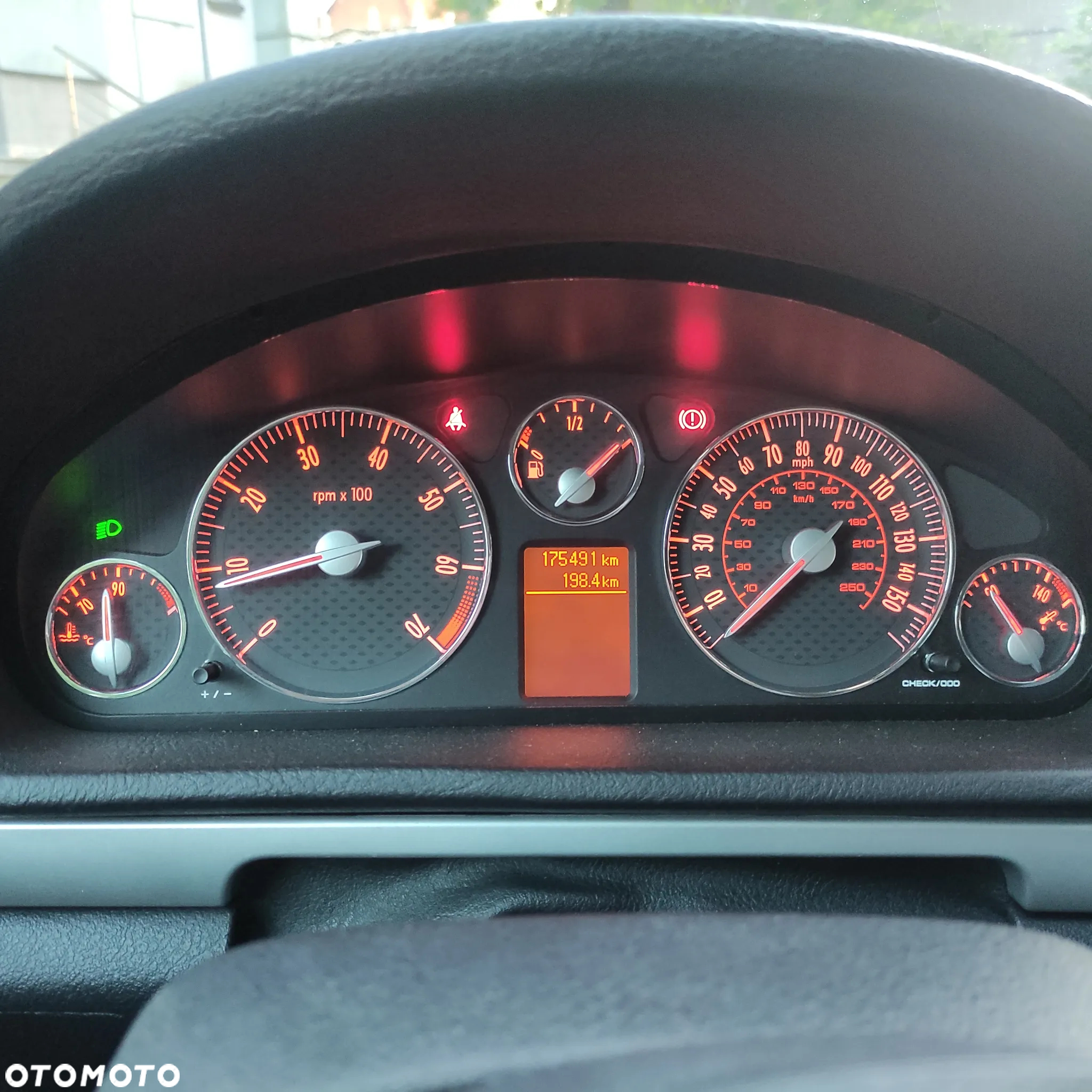 Peugeot 407 - 3