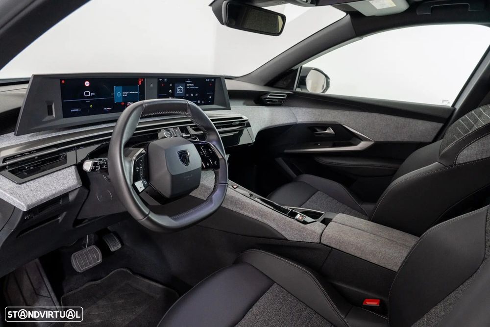 Peugeot 3008 1.2 Hybrid Allure Pack e-DCS6 - 28