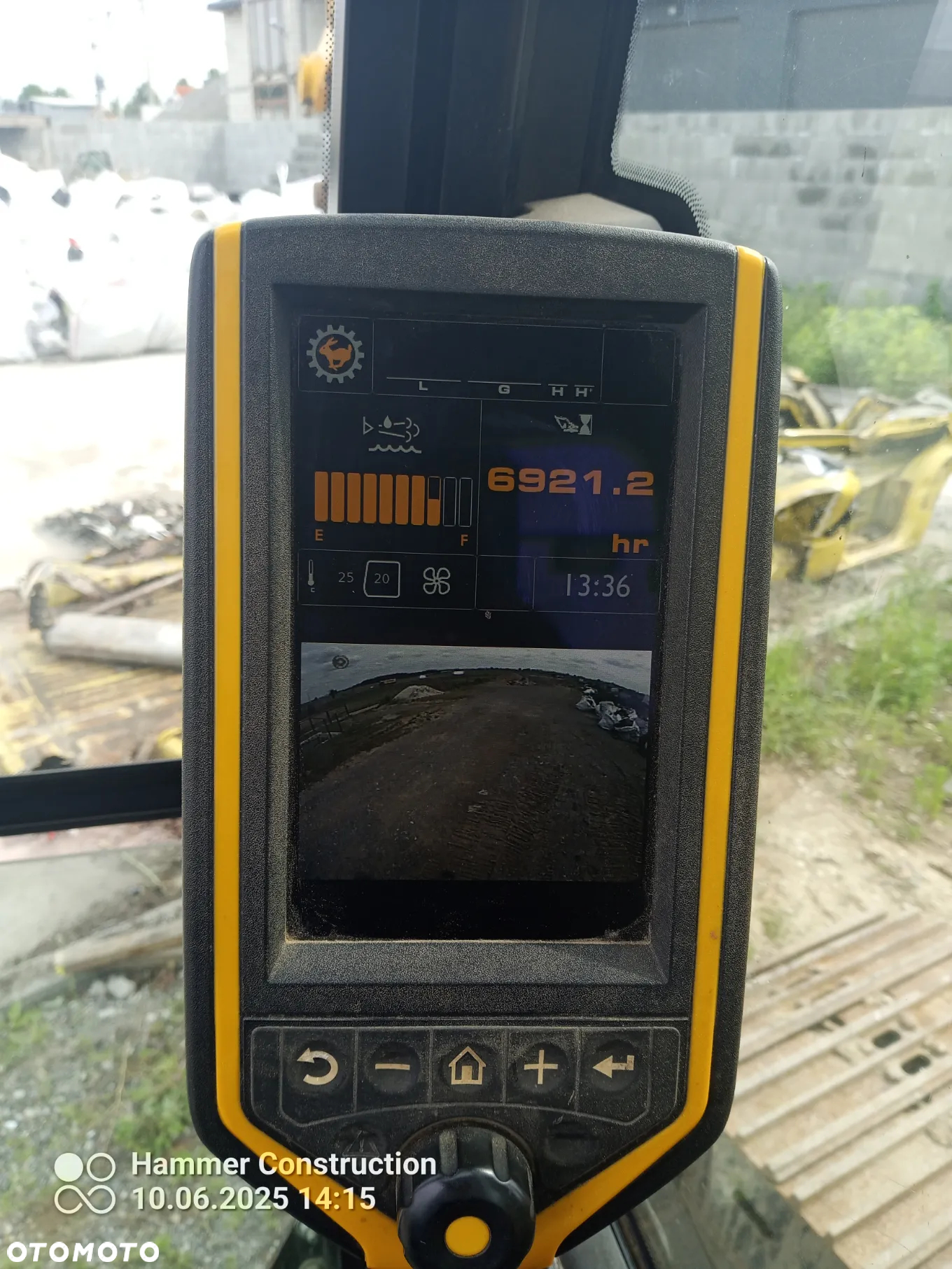 JCB JS130LC PLUS - 4