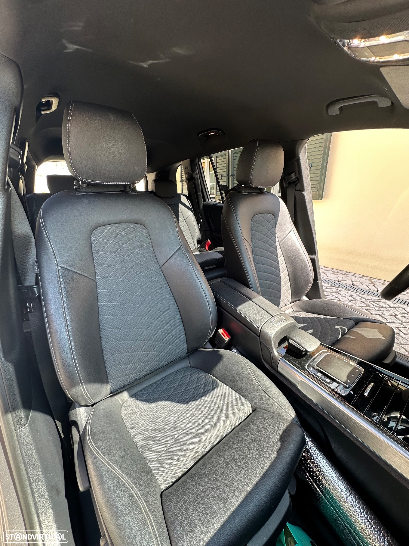 Mercedes-Benz GLB 200 d - 11